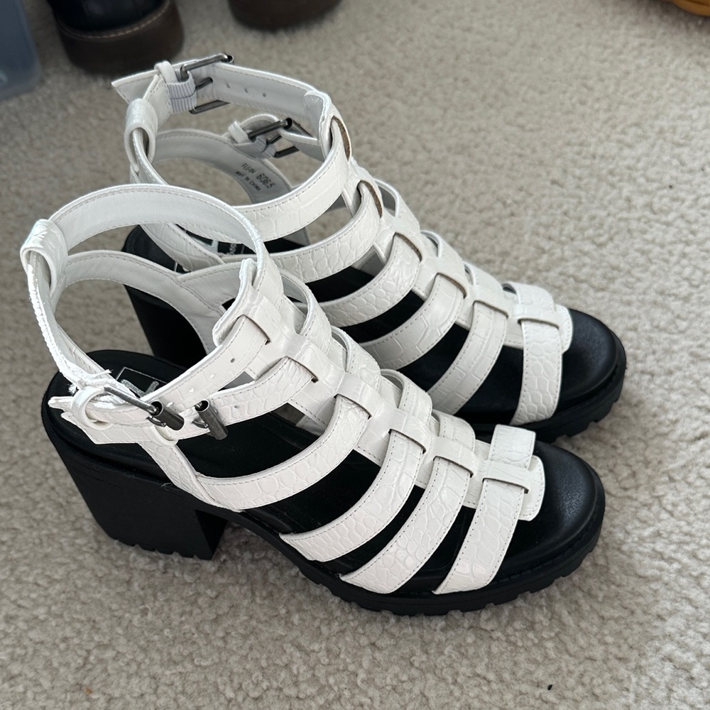 Strappy White Chunky Heel Sandals - Women’s size 6